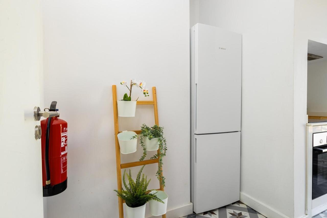 Los Anjos Apartment Lissabon Exterior foto
